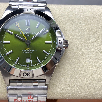 CHRONOMAT AUTOMATIC GMT 40 ALL STEEL OLIVE GREEN DIAL