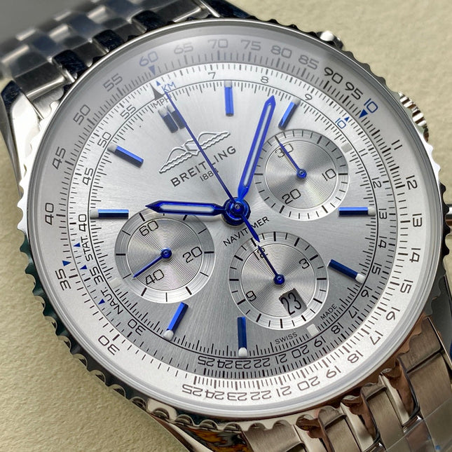 NAVITIMER B01 CHRONOGRAPH 43 ALL STEEL SILVER MIX WHITE DIAL