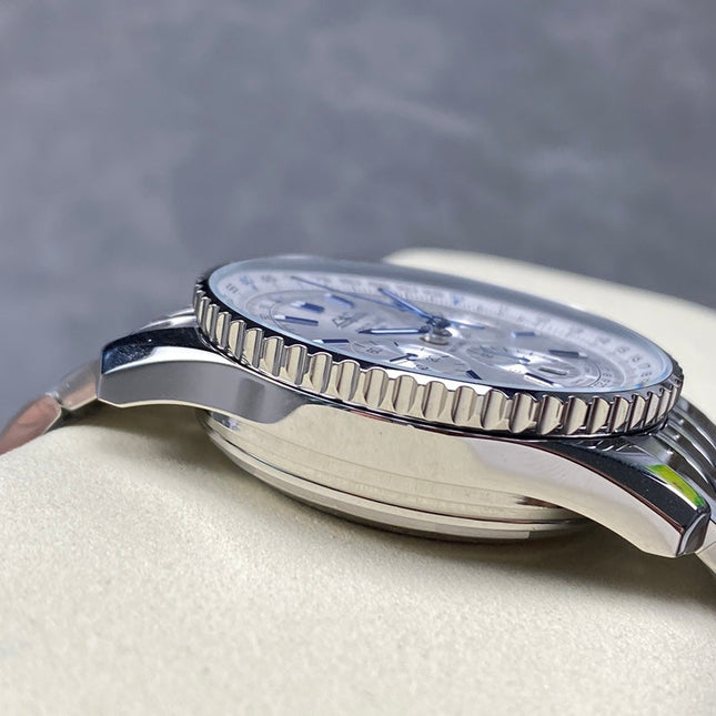 NAVITIMER B01 CHRONOGRAPH 43 ALL STEEL SILVER MIX WHITE DIAL