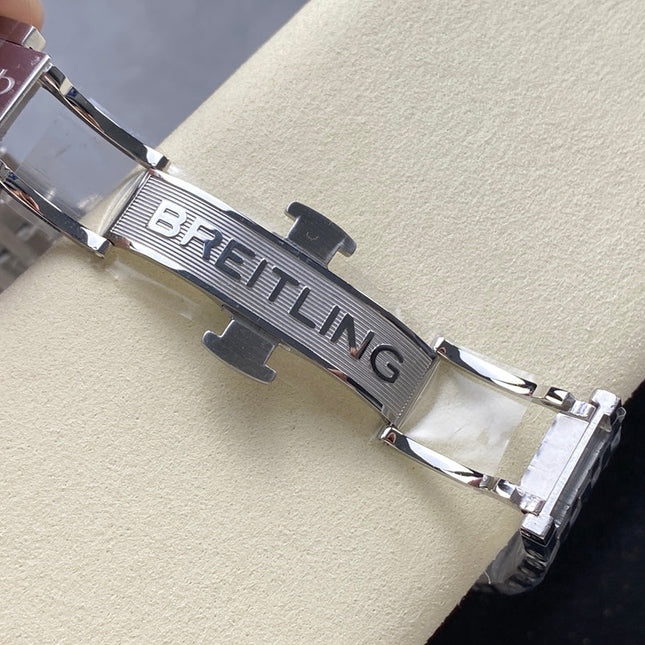 NAVITIMER B01 CHRONOGRAPH 43 ALL STEEL BLUE DIAL