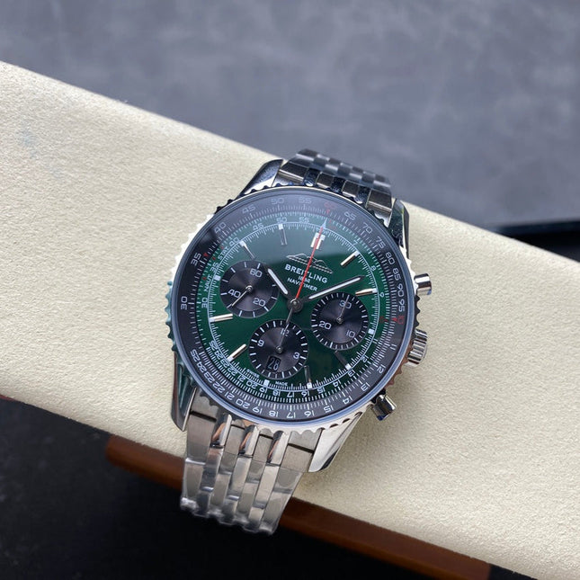 NAVITIMER B01 CHRONOGRAPH 43 ALL STEEL GREEN MIX BLACK DIAL