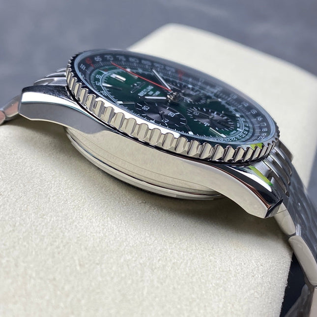 NAVITIMER B01 CHRONOGRAPH 43 ALL STEEL GREEN MIX BLACK DIAL