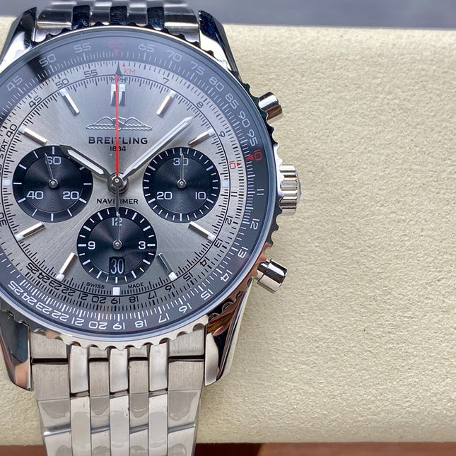 NAVITIMER B01 CHRONOGRAPH 43 ALL STEEL SILVER MIX BLACK DIAL