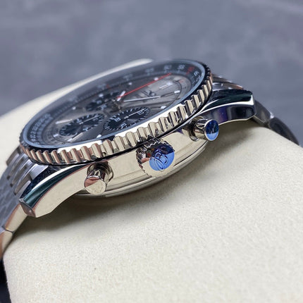 NAVITIMER B01 CHRONOGRAPH 43 ALL STEEL SILVER MIX BLACK DIAL