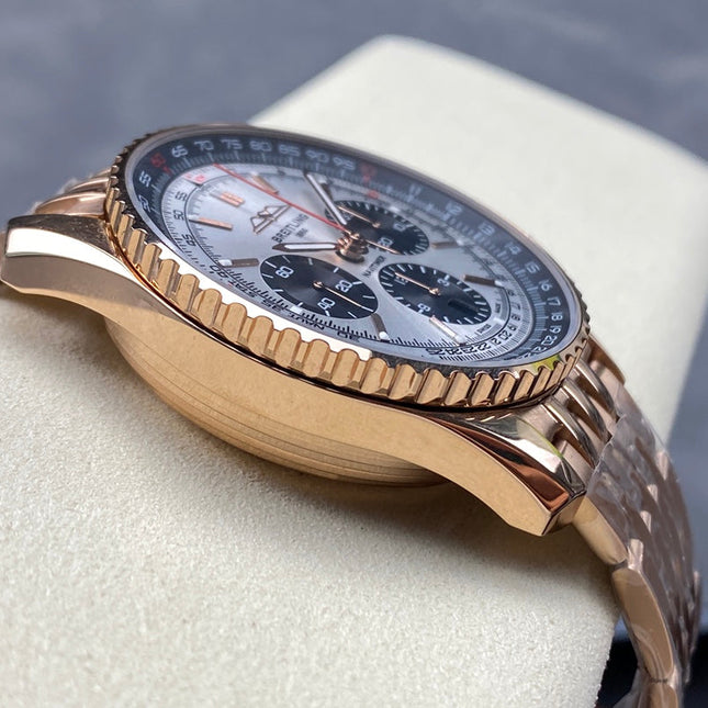 NAVITIMER B01 CHRONOGRAPH 43 ALL RED GOLD SILVER MIX BLACK DIAL