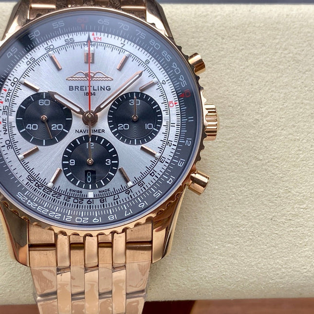 NAVITIMER B01 CHRONOGRAPH 43 ALL RED GOLD SILVER MIX BLACK DIAL