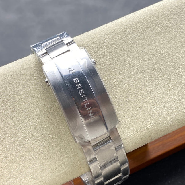 AVENGER AUTOMATIC 42 ALL STEEL GREEN DIAL