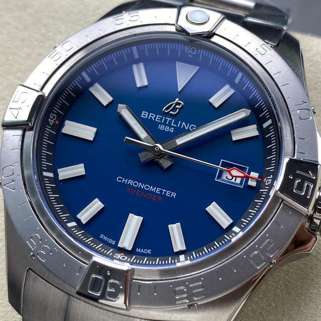 AVENGER AUTOMATIC 42 ALL STEEL BLUE DIAL