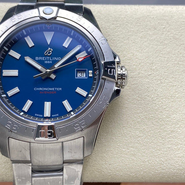 AVENGER AUTOMATIC 42 ALL STEEL BLUE DIAL