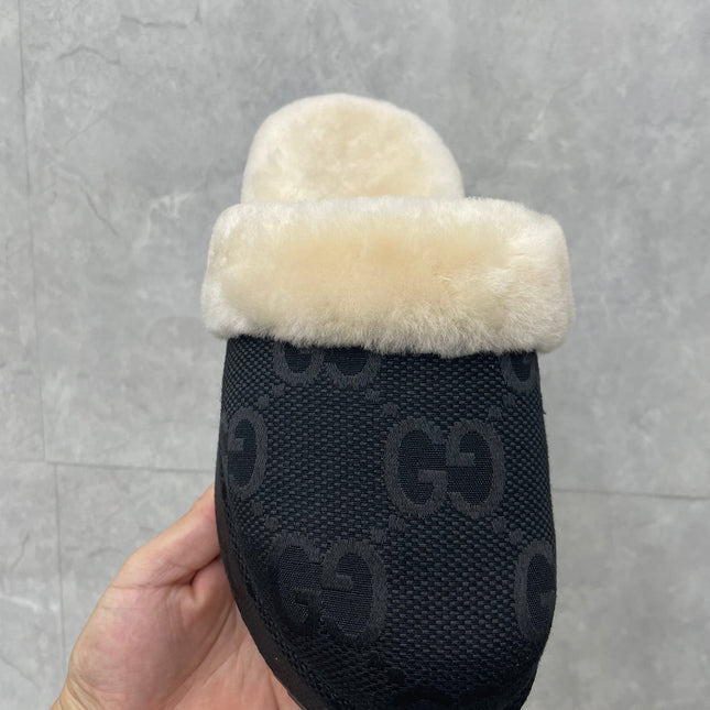 GG MULE IN BLACK MONOGRAM JACQUARD FABRIC AND RABBIT FUR LINING