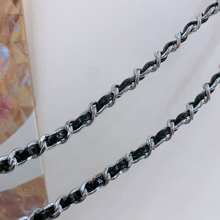 CHAIN BELT IN SILVER METAL INTERWOVEN WITH CALFSKIN STRAPS