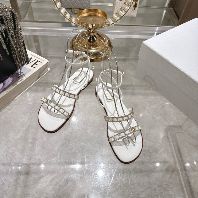 FLAT SANDALS 25S IN WHITE CALFSKIN RHINESTONES STRAP