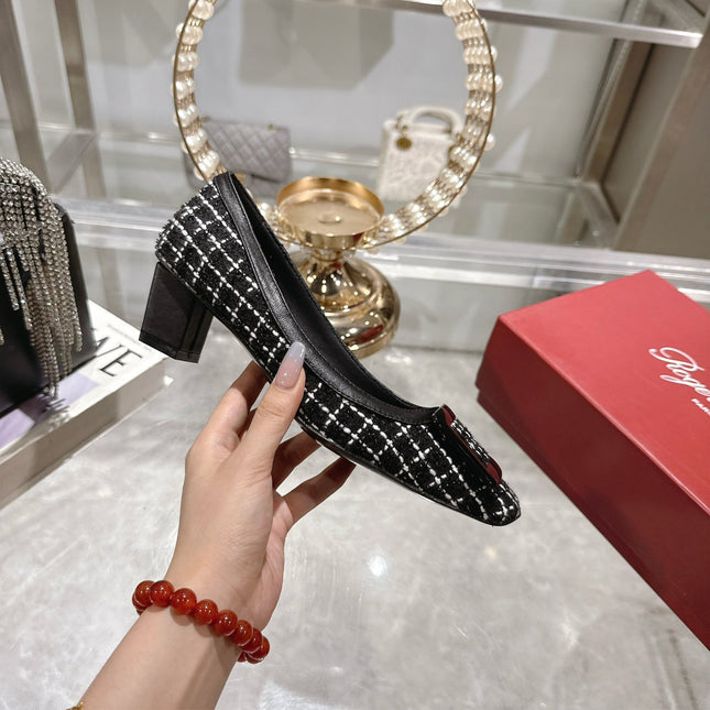 ROGER VIVIER 25S TROMPETTE BALLERINAS 45MM IN BLACK TWEED