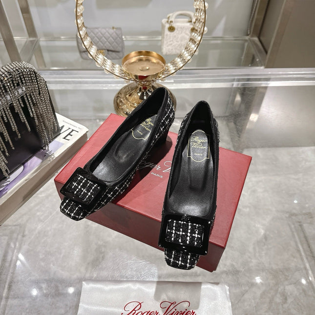 ROGER VIVIER 25S TROMPETTE BALLERINAS 45MM IN BLACK TWEED