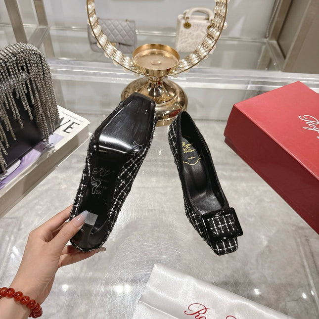 ROGER VIVIER 25S TROMPETTE BALLERINAS 75MM IN BLACK TWEED