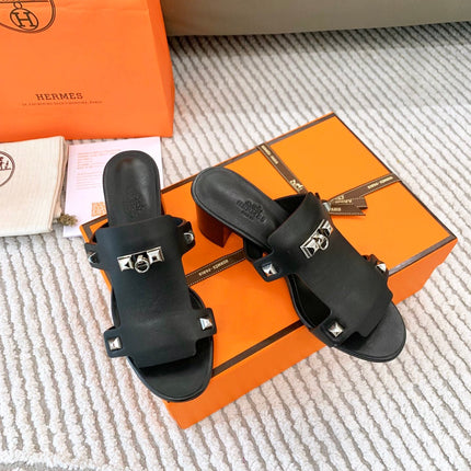 INVINCIBLE 50 SANDAL IN BLACK CALFSKIN