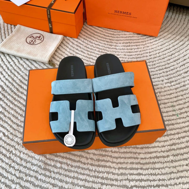 HM CHYPRE SANDAL IN LIGHT BLUE SUEDE