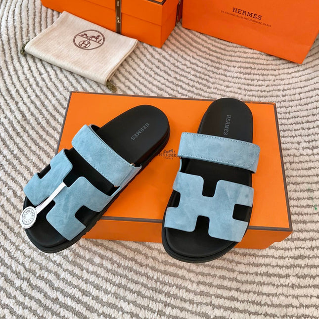 HM CHYPRE SANDAL IN LIGHT BLUE SUEDE