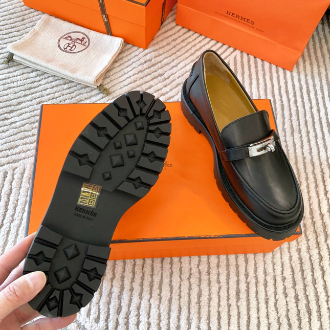 ICONE LOAFER IN BLACK CALFSKIN