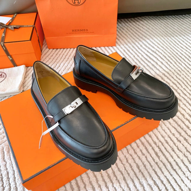 ICONE LOAFER IN BLACK CALFSKIN