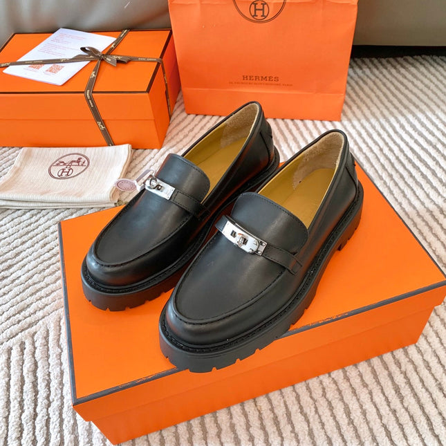 ICONE LOAFER IN BLACK CALFSKIN