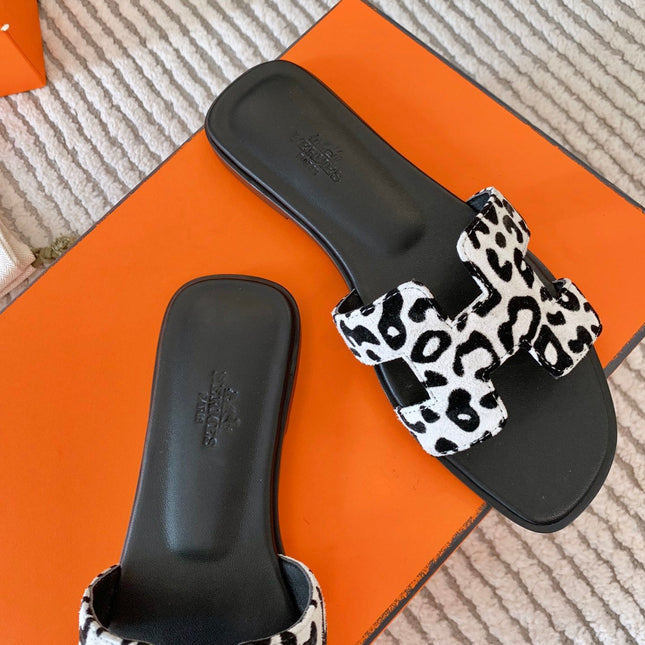 0RAN SANDAL IN BLACK MIX WHITE SUEDE