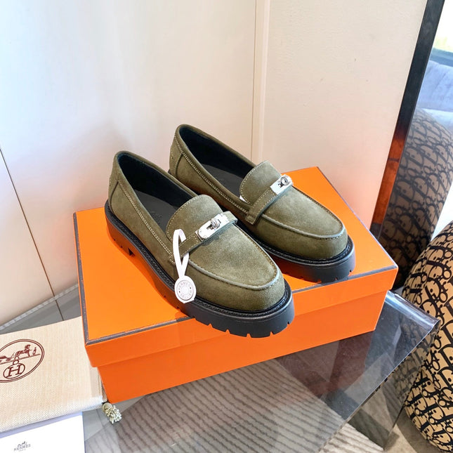 ICONE LOAFER IN ARMY GREEN SUEDE