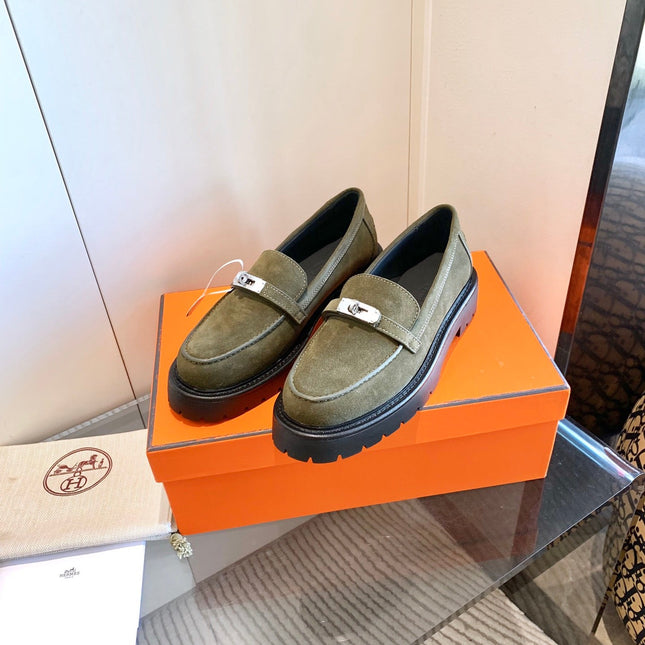 ICONE LOAFER IN ARMY GREEN SUEDE