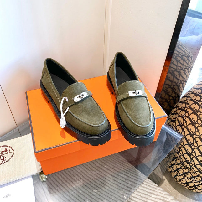 ICONE LOAFER IN ARMY GREEN SUEDE