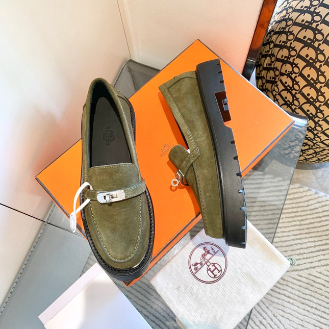 ICONE LOAFER IN ARMY GREEN SUEDE