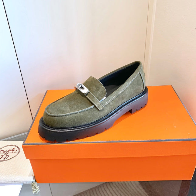ICONE LOAFER IN ARMY GREEN SUEDE