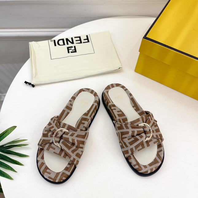 FENDI FLAT SLIPPER IN BROWN MONOGRAM JACQUARD FABRIC WITH GOLD HARDWARE