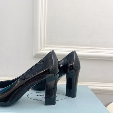 SQUARE TOE HIGH PUMPS IN BLACK GLOSSY CALFSKIN