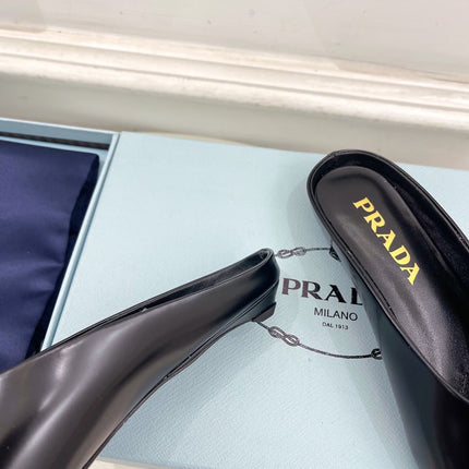 MULES SQUARE TOE IN BLACK SMOOTH LAMBSKIN