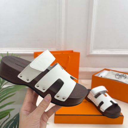 KOS CLOG IN WHITE CALFSKIN