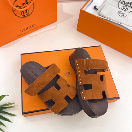 KOS CLOG IN BRONZE BROWN SUEDE