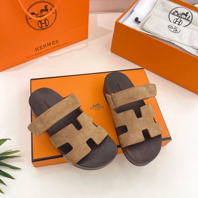 KOS CLOG IN PEANUT BROWN SUEDE