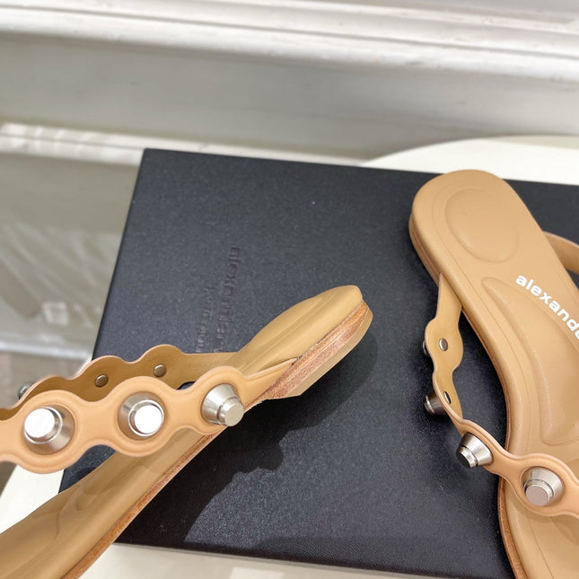 RHODES STUDDED THONG SANDALS IN BROWN CALFSKIN