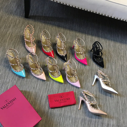 ROCKSTUD CAGED HIGH PUMP IN WHITE MIX LIGHT PINK PATENT CALFSKIN 100 MM