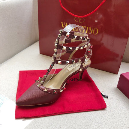 ROCKSTUD SANGRIA RED METALLIC CALFSKIN ANKLE STRAP HIGH SANDAL