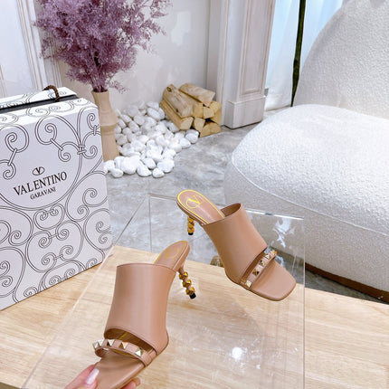 ROCKSTUD TOWER-HEEL MULES IN BRONZE BROWN CALFSKIN 7 CM