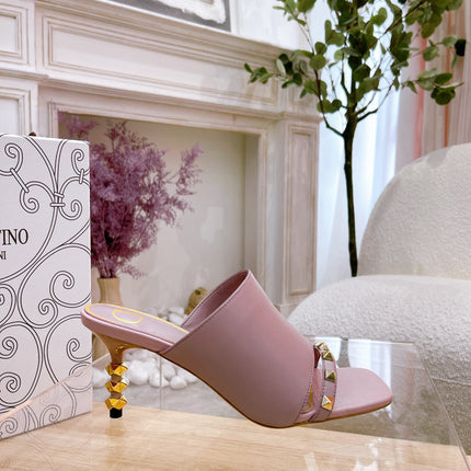 ROCKSTUD TOWER-HEEL MULES IN BABY PINK CALFSKIN 7 CM