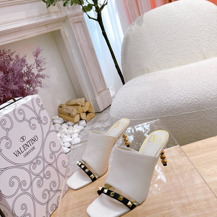 ROCKSTUD TOWER-HEEL MULES IN WHITE CALFSKIN 7 CM