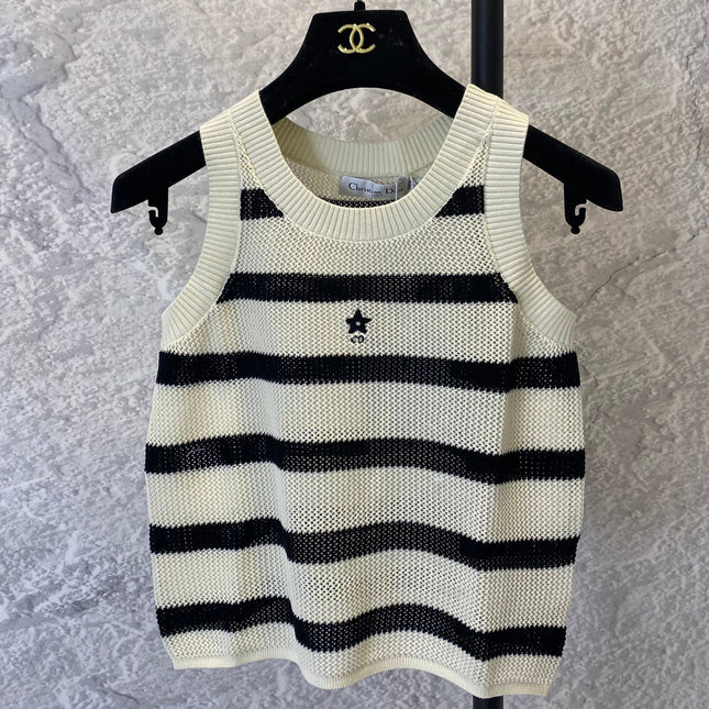 Black and beige hollow knitted vest