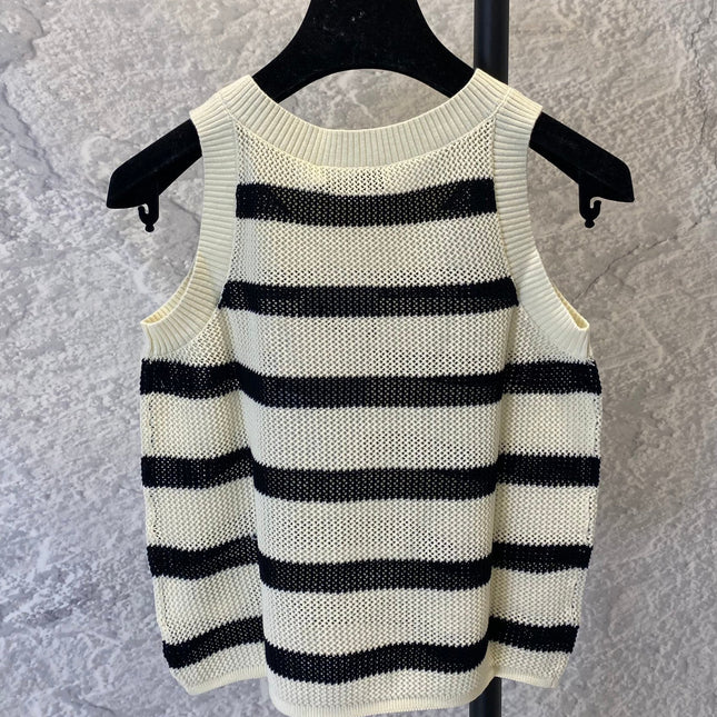 Black and beige hollow knitted vest