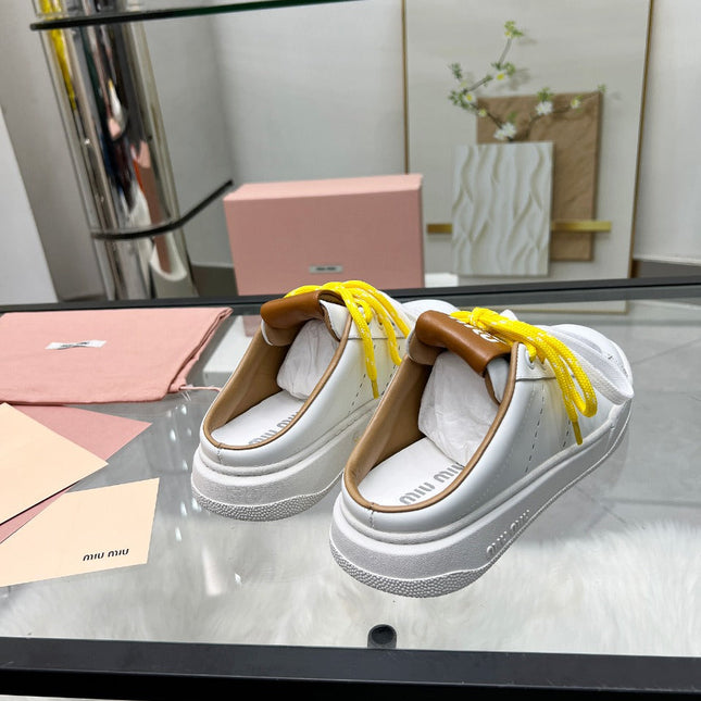 SNEAKER MULES IN WHITE MIX BROWN CALFSKIN WHITE  YELLOW LACES