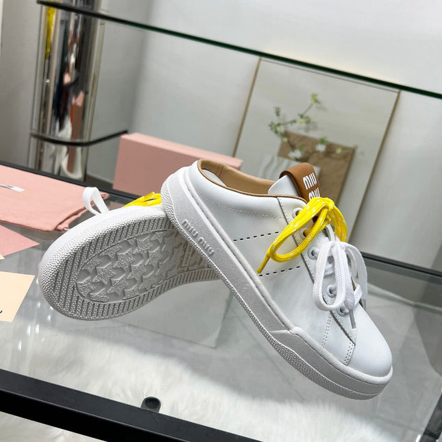 SNEAKER MULES IN WHITE MIX BROWN CALFSKIN WHITE  YELLOW LACES