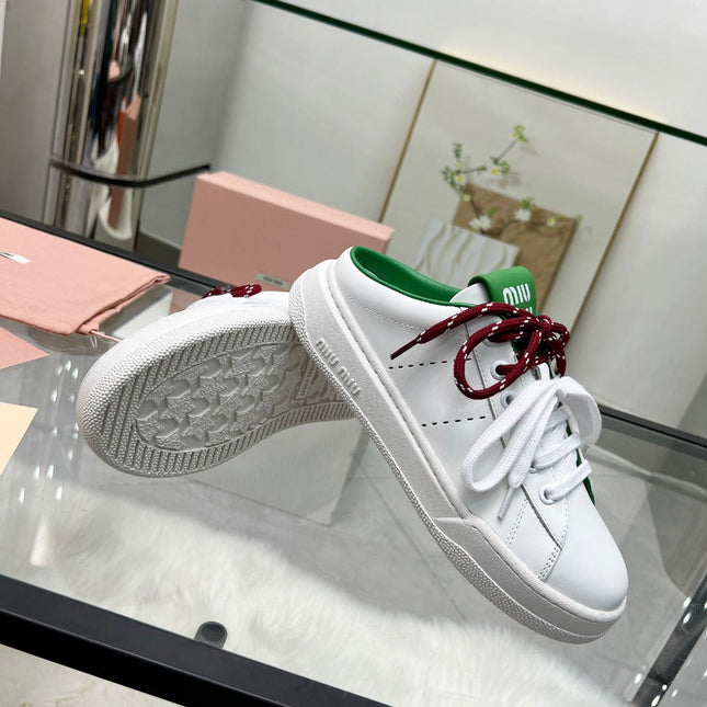 SNEAKER MULES IN WHITE MIX GREEN CALFSKIN WHITE RED LACES